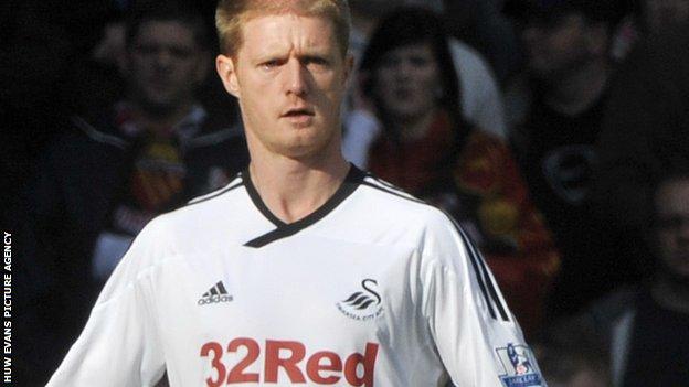 Alan Tate