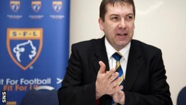 Scottish Football League chief executive David Longmuir