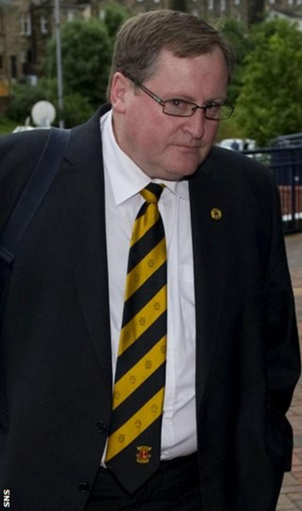 McLelland wants talks on reorganisation to be delayed until after Rangers issue is settled