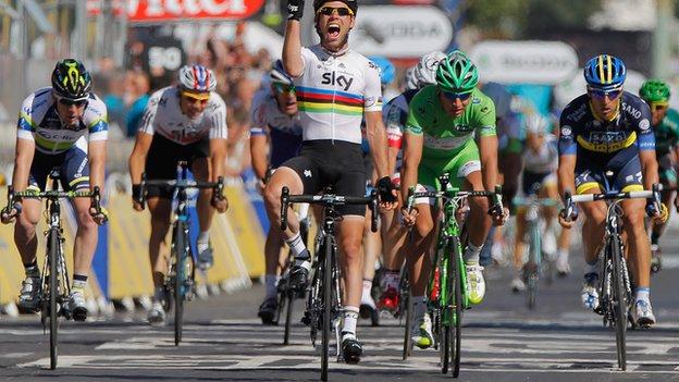 Mark Cavendish celebrates