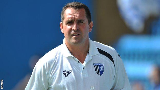 Martin Allen still looking to add to Gillingham squad - BBC Sport