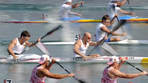 Men's kayak double (K2) 200m sprint heats