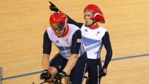 Barney Storey (left) and Neil Fachie celebrate gold