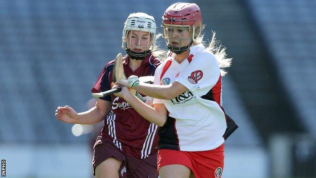 Derry's Aileen McCusker attempts to get away from Galway's Paula Kenny