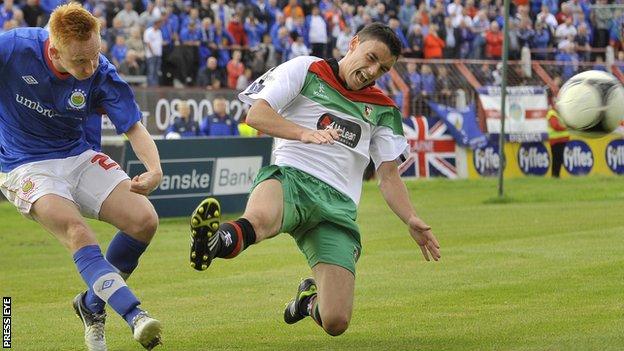 Linfield are scheduled to play Glentoran at the Oval