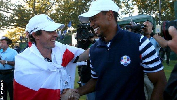 Rory McIlroy (left) and Tiger Woods