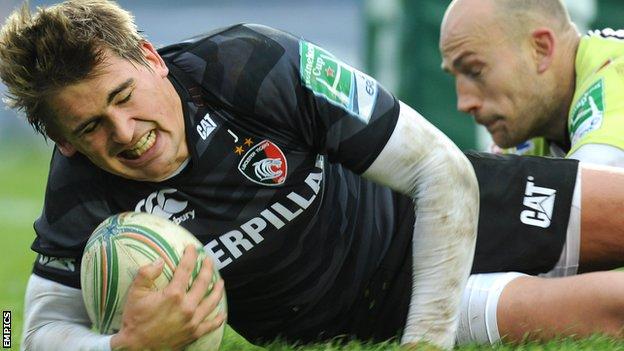 Toby Flood goes over for one of Leicester's late treble against Ospreys