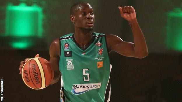 Plymouth Raiders 100-84 Cheshire Jets - BBC Sport