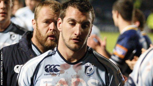 Wales captain Sam Warburton leaves the field following Cardiff Blues’ defeat to Leinster