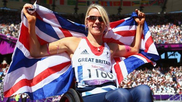 Josie Pearson celebrates F51 discus gold at the 2012 Paralympics