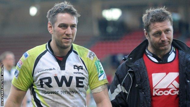 Ryan Jones and Ian Gough are dejected after the Ospreys' defeat in Toulouse