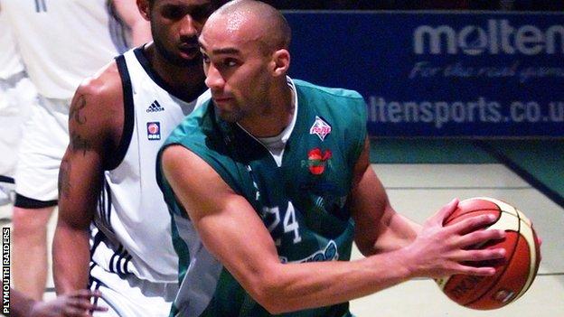 Anthony Rowe