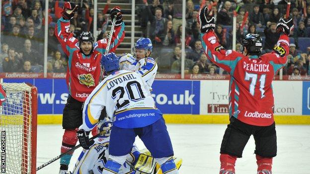 Kevin Saurette (left) in action for the Giants against Hull recently