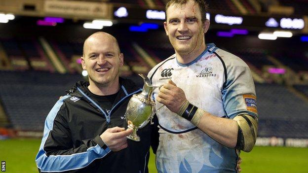 Glasgow coach Gregor Townsend and captain Al Kellock with the 1872 Cup