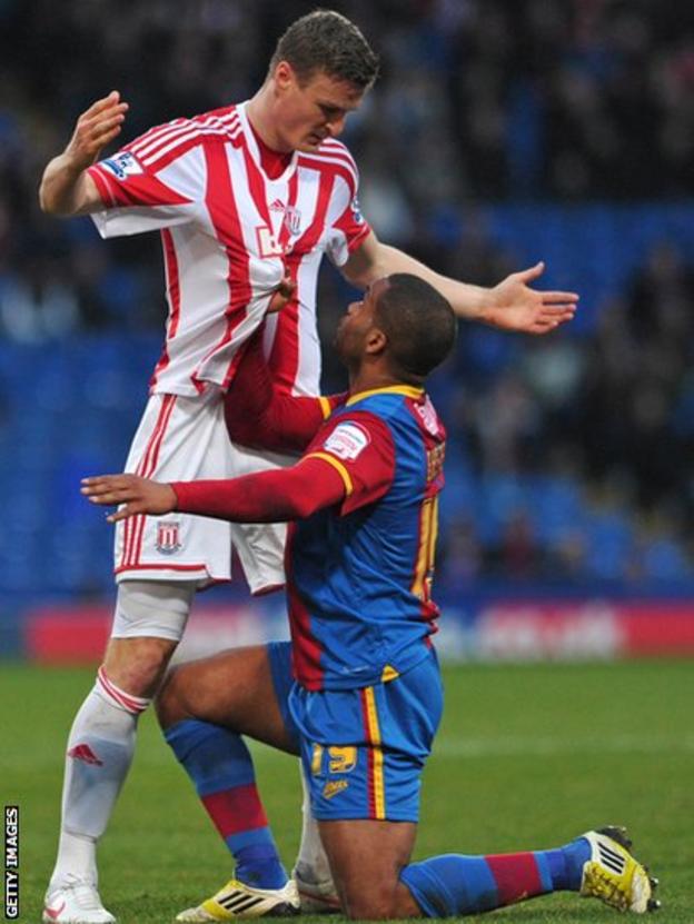 Crystal Palace's Welsh striker Jermaine Easter (right) clashes with Stoke City's German defender Robert Huth as the sides draw 0-0 in the FA Cup third round