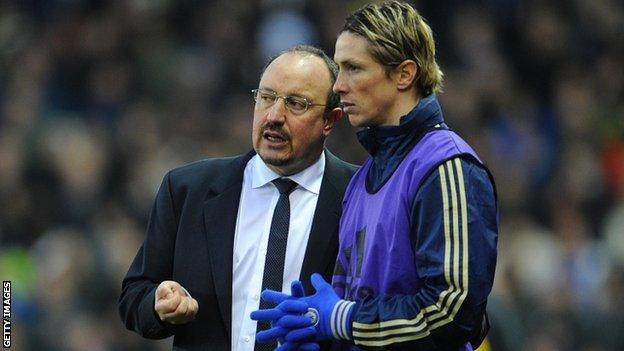 Interim Chelsea boss Rafael Benitez and striker Fernando Torres