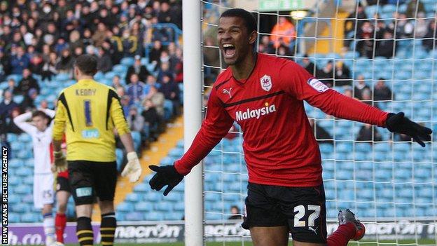 Frazier Campbell celebrates after scoring for Cardiff