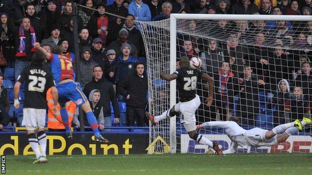 Glenn Murray scores his second goal for Crystal Palace