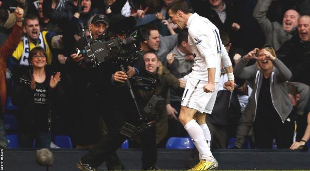 Gareth Bale celebrates scoring.