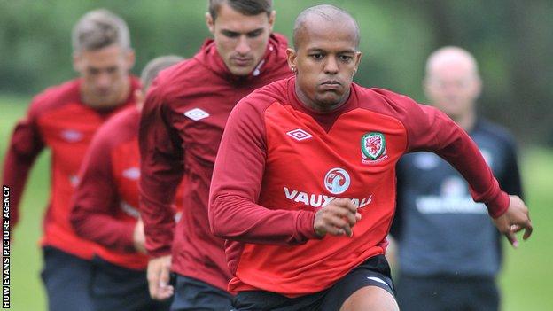Rob Earnshaw