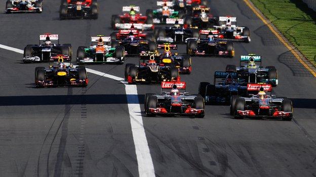 Cars start the Australian Grand Prix in 2012