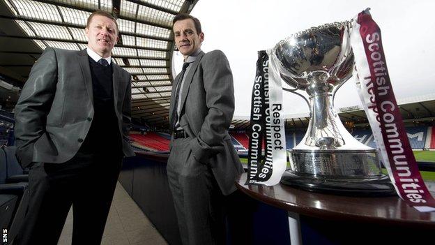 Hearts manager Gary Locke and St Mirren boss Danny Lennon