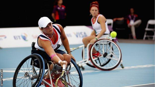 Lucy Shuker and Jordanne Whiley