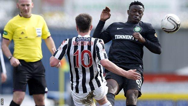Victor Wanyama (right)