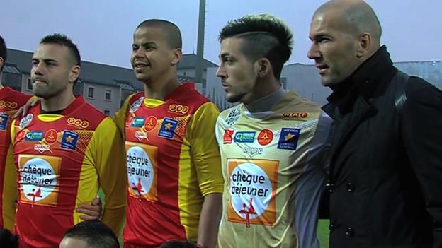 Zidane with the Rodez Aveyron team