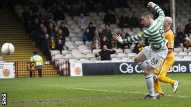Gary Hooper's 29th goal of the season gave Celtic the lead at Fir Park