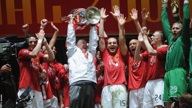 Sir Alex Ferguson and Champions League winning team of 2008