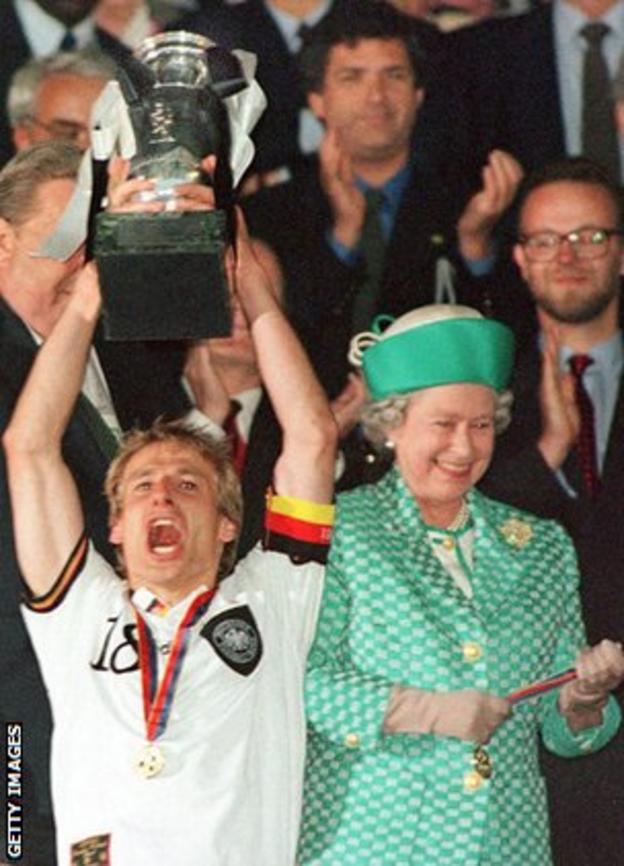 Jurgen Klinsmann & the Queen