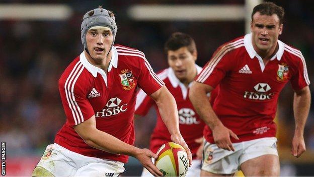 Jonathan Davies and Jamie Roberts in action for the Lions against the Waratahs