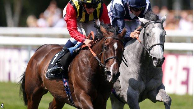 Elusive Kate pips Sky Lantern in the Falmouth Stakes