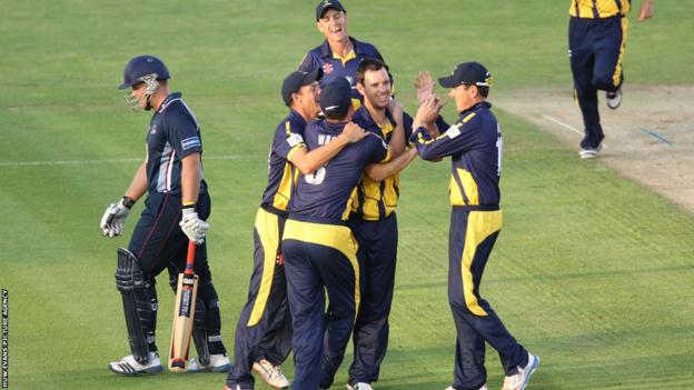Glamorgan's Jim Allenby celebrates with team mates after Richard Levi was run out, but the visitors won by six wickets.
