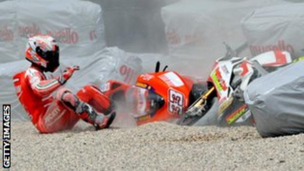 Marco Melandri Ducati crash