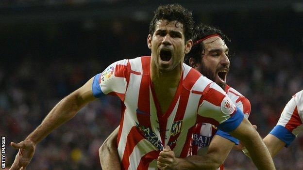 Atletico Madrid striker Diego Costa signs a new contract