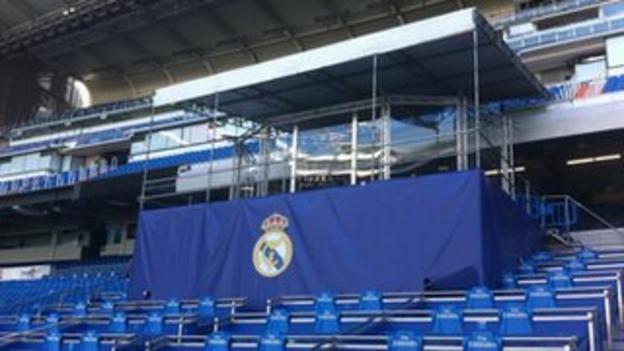 Stage at the Bernabeu to unveil Gareth Bale