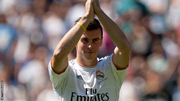 Gareth Bale unveiled to 20,000 Real Madrid fans