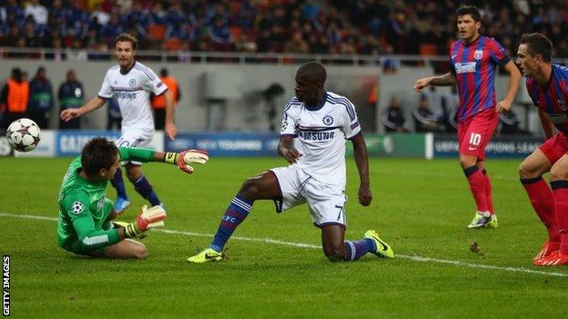 Ramires of Chelsea scores the opening goal during the UEFA Champions League Group E Match between FC Steaua Bucuresti and Chelsea