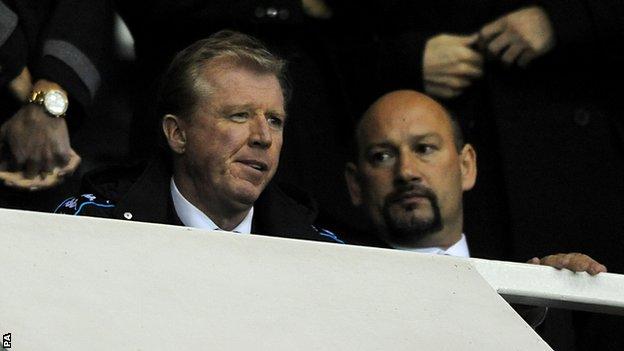 Steve McClaren watches from the stand alongside Derby chief executive Sam Rush