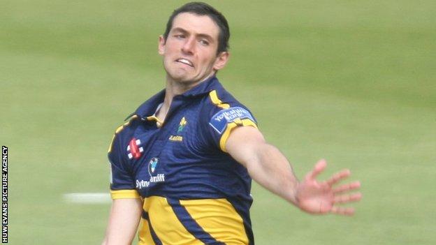 Glamorgan bowler Mike Reed