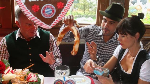 Bayern Munich at Oktoberfest