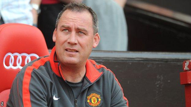 Rene Meulensteen has turned down an offer to become assistant manager of Fulham