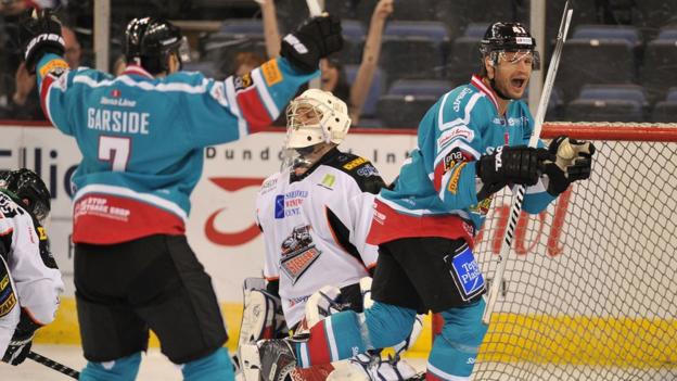 The Belfast Giants beat the Sheffield Steelers 4-2 in Saturday night's Elite League game