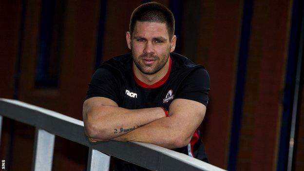 Edinburgh Number 8 Cornell du Preez
