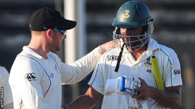 New Zealand captain Brendon McCullum and Bangladesh batsman Shakib Al Hasan