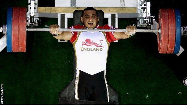 British IPC powerlifter Ali Jawad in action in Delhi in 2010