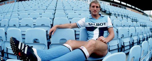 Coventry winger Steve Hunt in the club's 'Talbot' shirt just after Highfield Road became all-seater