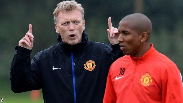 David Moyes with Ashley Young